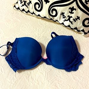 Victoria’s Secret push up bra, size 34C